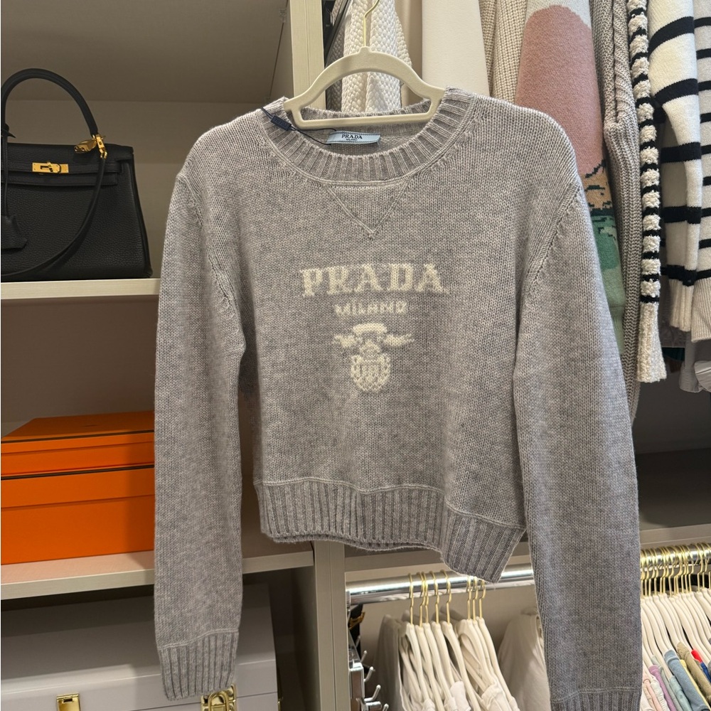 Prada NWT wool and cashmere sweater - M/40 - Retails 2,200
